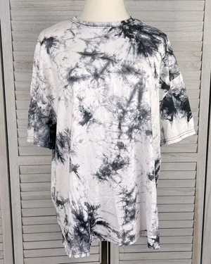URBAN OUTFITTERS Stretchy Tie Dye Tee White/Black-Large thumbnail 1
