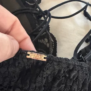 PINK Victoria's Secret Black Lace Bralette / J16 thumbnail 3
