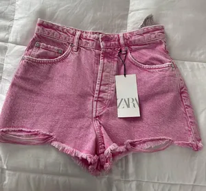 Zara Pink Denim Shorts thumbnail 1