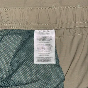 Columbia Sandy River II Cargo Shorts Sz Large Tusk Omni-Shade UPF 30 6” inseam thumbnail 8