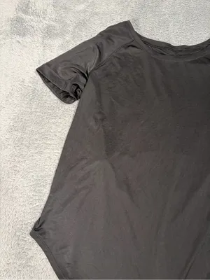 Lululemon Black Women's Scoop Neck Top tee thumbnail 2