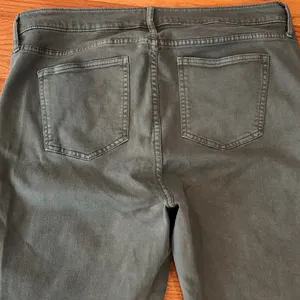GAP Women's Green Skinny Jeans, 33 tall thumbnail 10