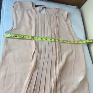 Zara Woman Sheer Pleated Sleeveless Blouse Size Small thumbnail 8