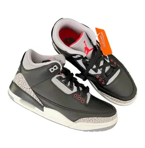 New NIKE Air Jordan 3 Retro OG 'Black Cement' 2024 thumbnail 2