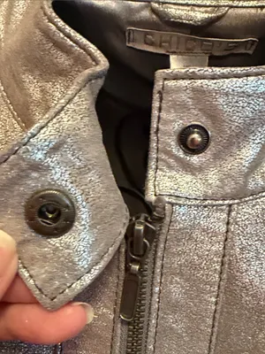 🪎🪎🪎BOGOHO🪎🪎🪎Chico’s Metallic Silver Zip-Front Jacket-3 thumbnail 6