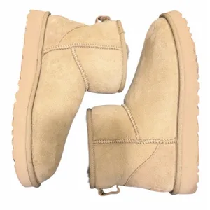 UGG Classic Mini II Boots Sand Women's‎ Size 9 thumbnail 7