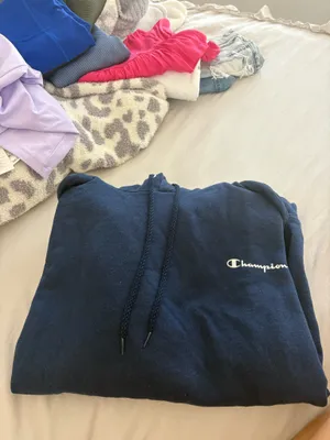 Champion Sweatshirt thumbnail 3
