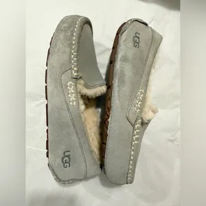 UGG Ansley Grey Suede Shearling Slippers Women’s Size 6 Genuine Sheepskin Lined thumbnail 6