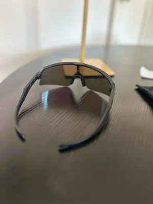 Oakley Sunglasses unisex thumbnail 9