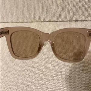 QUAY AFTER HOURS Large Square Sunglasses for Women thumbnail 3