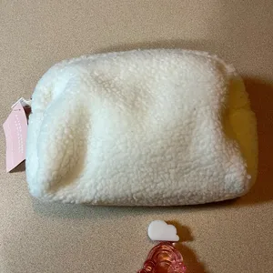 NWT Ariana Grande Cosmetic Bag thumbnail 7