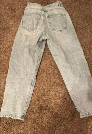 ZARA Jeans Mom Light Wash Denim thumbnail 3