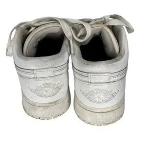 Nike Air Jordan Athletic‎ Shoes thumbnail 4