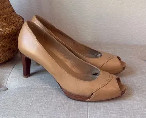Stuart Weitzman Tan Leather Peep-Toe Heels Y2K wooden heel thumbnail 1