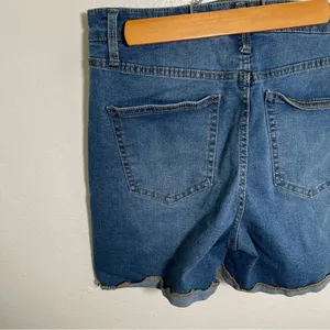 No Boundaries Women's Juniors Size 13 Denim Shorts Medium Wash‎ Cuffed Mid-Rise thumbnail 7