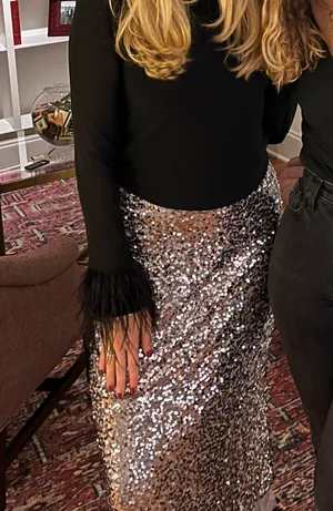 Silver Sequin Skirt Size M thumbnail 2