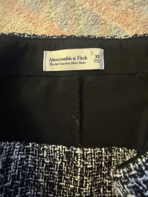 Abercrombie and Fitch Tweed Mini Skort thumbnail 3