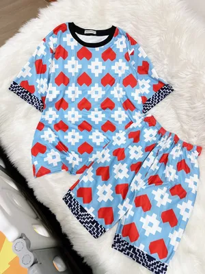 pajama set thumbnail 2