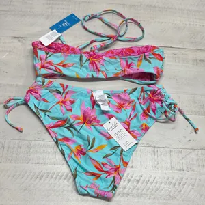 BOGO Cupshe Sunrise Flora Reversible Scoop Bikini Top & Standard Bottoms Set thumbnail 7