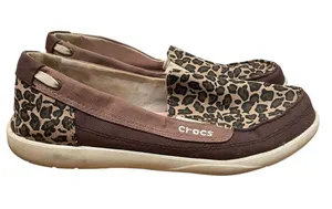 Crocs Leopard Print Canvas Slip On Loafer Flats Brown Women’s Size 9 thumbnail 1