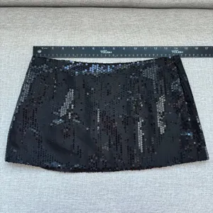 NWT Parke Black Sequin Mini Skirt Small Sparkly Party Night Out Whimsy Goth Glam thumbnail 4