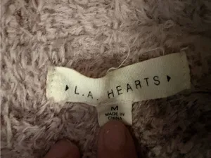 La Hearts Plush Crewneck Sweater in Dusty Pink NWOT thumbnail 3