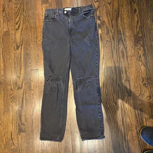 Abercrombie 90’s Straight Ultra High Rise Black Distressed Women's Jeans thumbnail 6