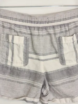 Lou and Grey Linen Blend Off-White and Light Blue Striped Shorts Size Medium thumbnail 5