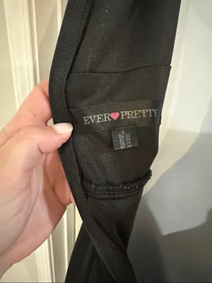 Ever Pretty Black V-Neck Maxi Gown thumbnail 4