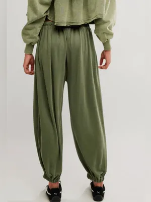 Free People FP Movement Momentum Pant in Ivy Green thumbnail 3