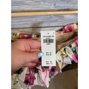 NWT Abercrombie & Fitch Pink Floral Smocked Off Shoulder Mini Dress thumbnail 4