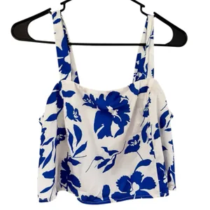 NWT Petal And Pup White Blue Floral Satin Crop Top Women’s Size Small thumbnail 2