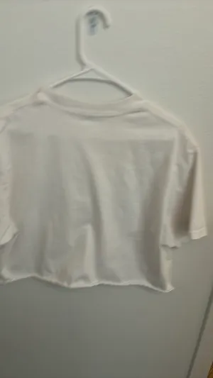 Brandy Melville New York Crop Top thumbnail 2