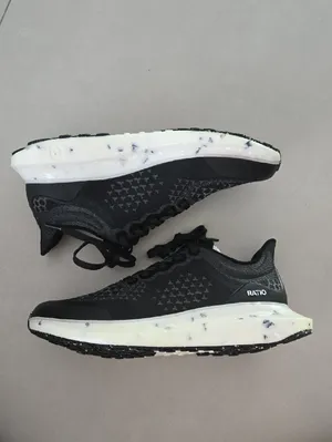 NWT! Ratio Camino:01 Black Knit Running Shoes with White Speckled Size 7 5 (WM) thumbnail 2