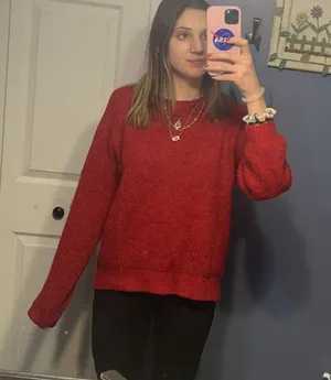 Old Navy red cozy shaker-stitch pullover long sleeve sweater S thumbnail 2