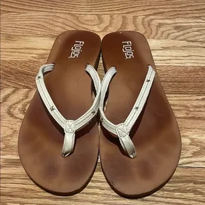 Flojos Tan Sandals Classic Comfort thumbnail 2