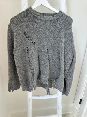 RD Style Gray Distressed Crewneck Sweater Size Large thumbnail 10