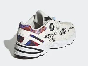 Adidas Astir Butterfly Athletic Sneakers Black White 9.5 thumbnail 9