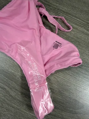Monday Swimwear Hanalei Cherry Blossom thumbnail 4