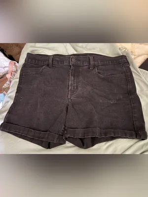 Old Navy Black Women's Denim Shorts thumbnail 2