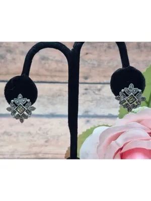 Cute 925 & Marcasite Silver Pierced Stud Earrings Whimsigoth Witchy Classic thumbnail 3