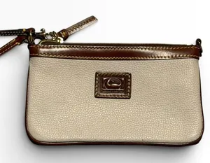Dooney & Bourke Pebbled Leather Wristlet Cream Brown Duck Logo Wallet Clutch thumbnail 1