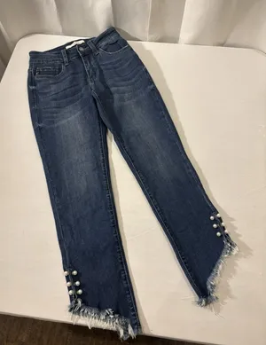 KanCan Ankle Jeans Hi Lo Fringed Hem Faux Pearl Studs Size‎ 1/24 thumbnail 1