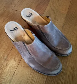 Sofft Women’s Shoes Size 9 Mule Clogs Slip On Brown Suede Leather Studded thumbnail 1