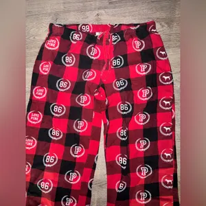 Victoria’s Secret PINK Vintage RARE Low Waist BLACK/RED PLAID VSPINK86 pants thumbnail 3