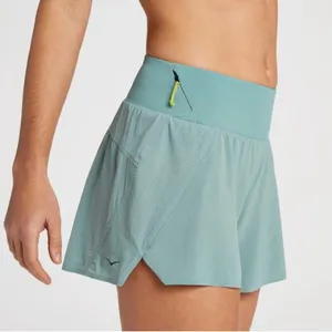 Hoka One One Women's 4" Trail Running Walking Shorts in Trellis Size Small thumbnail 2