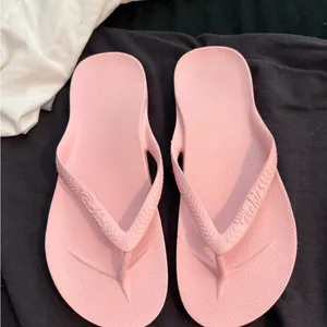 Stylish Pink Flip thumbnail 1