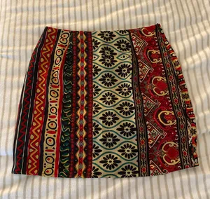 SheIn Patterned Mini Skirt thumbnail 1