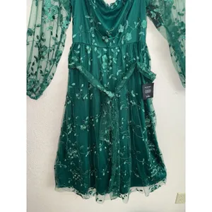 Lulus Darling‎ Charisma Emerald Mesh Embroidered Midi Dress Size Small NWT thumbnail 8