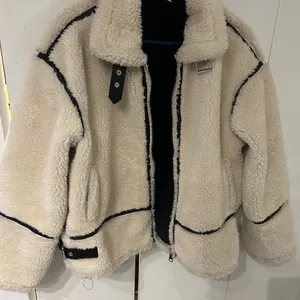 Elegant Cream Sherpa Jacket Black thumbnail 11